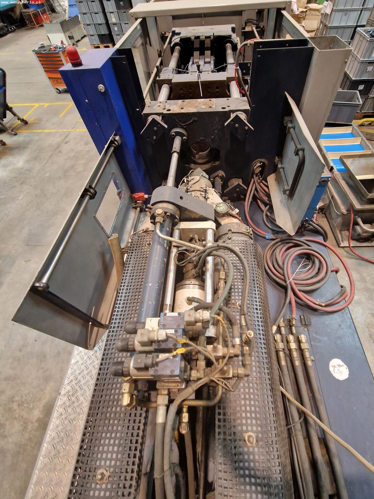  Pressa a iniezione BATTENFELD TM 1300 in vendita - foto 6